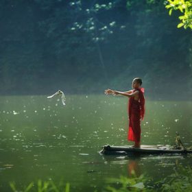 Từ bi và tự chữa lành nỗi đau tinh thần